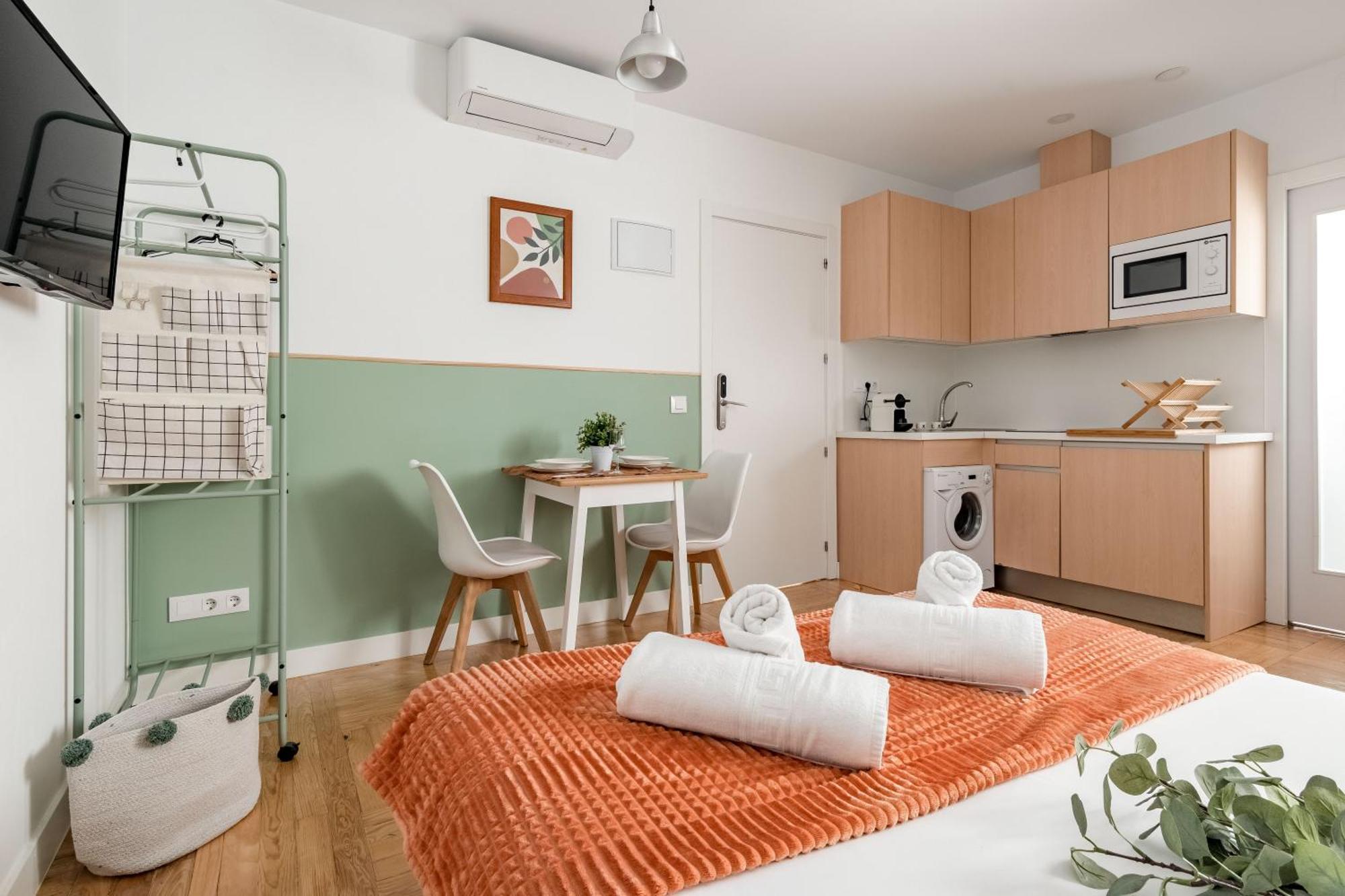 Charming Sol Studios Мадрид Екстер'єр фото