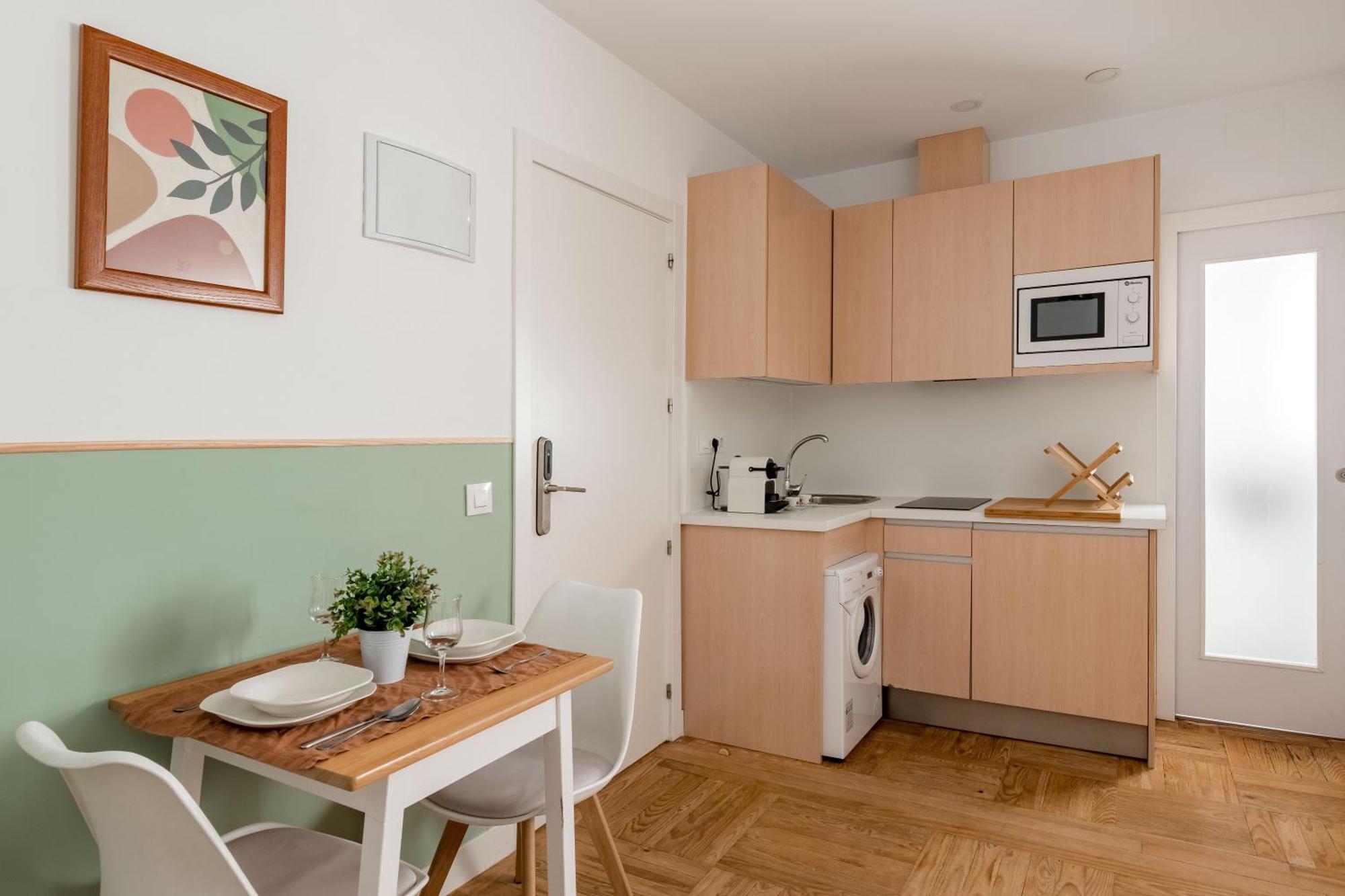 Charming Sol Studios Мадрид Екстер'єр фото