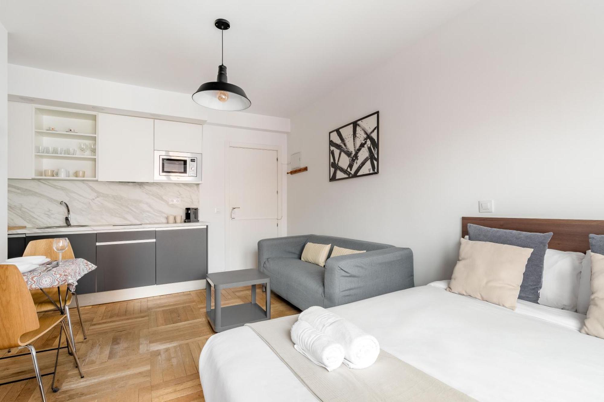 Charming Sol Studios Мадрид Екстер'єр фото
