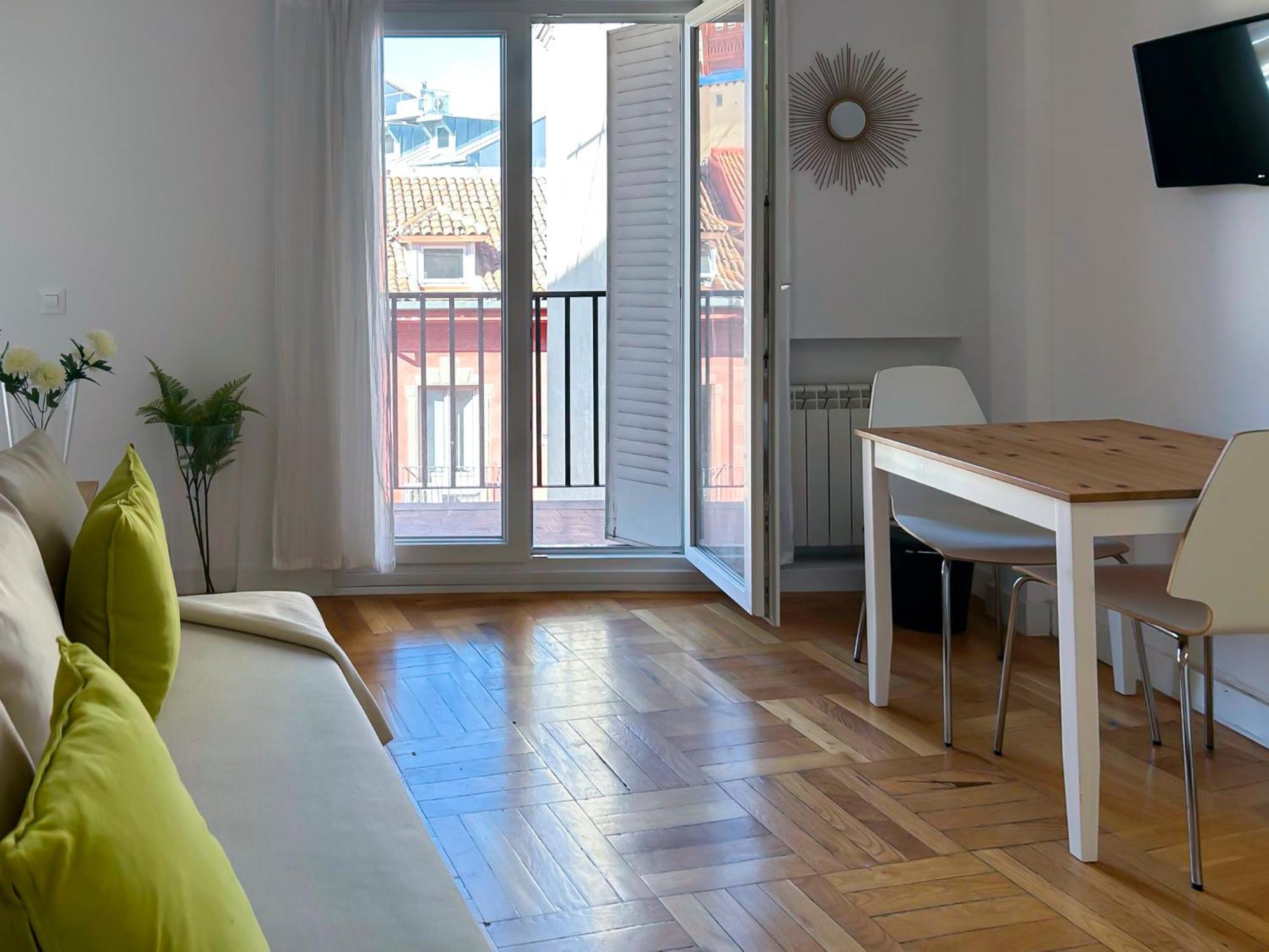 Charming Sol Studios Мадрид Екстер'єр фото
